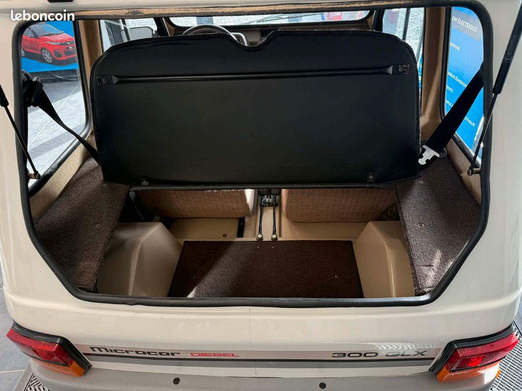 Microcar 300 Glx Collection 2000 kms 1988 (image 4)