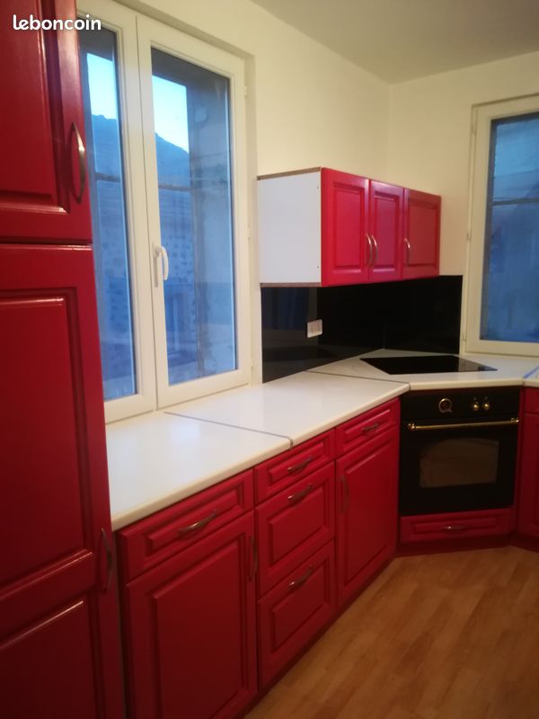 Maison 3 pièces 51 m² · à Freycenet-la-Cuche · 51 m² · 450 €