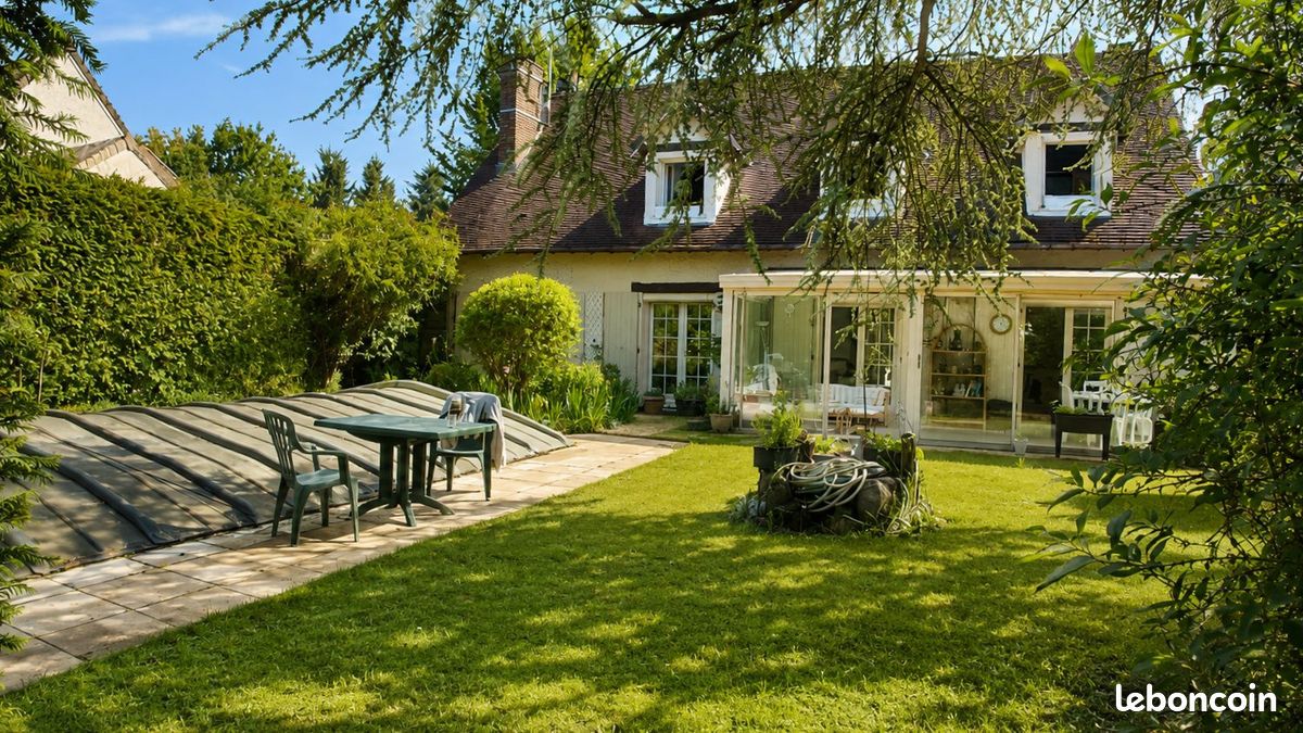 Maison 7 pièces 182 m² · à Clairefontaine-en-Yvelines · 182 m² · 519 000 €