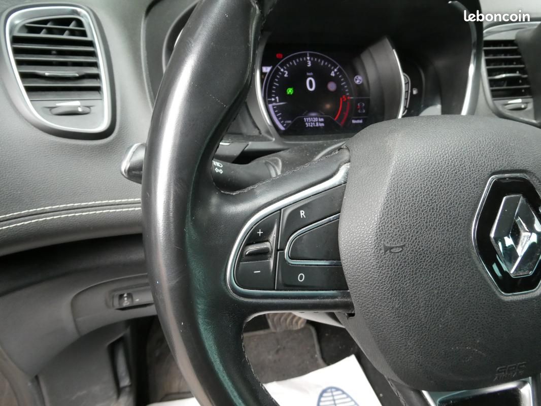 Renault Scénic INTENS BLUE DCI 120 EDC (image 12)