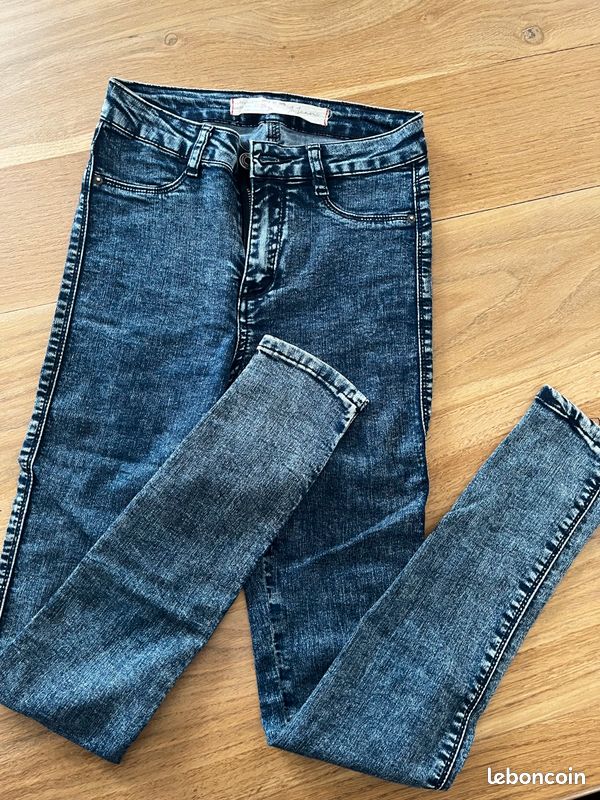 Jeans Jennyfer taille 34 XS (image 1)