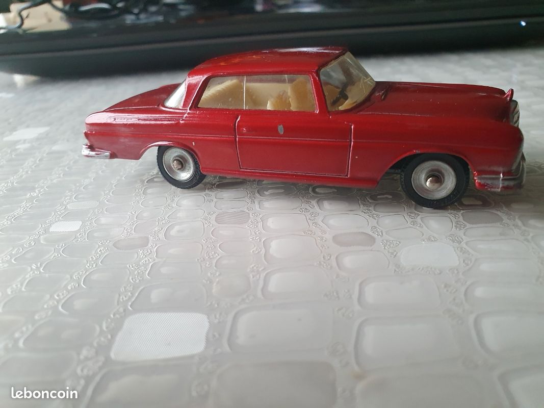 Dinky Toys France 533 - Mercedes 300 SE Coupé - échelle 1:43, Boîte D'origine