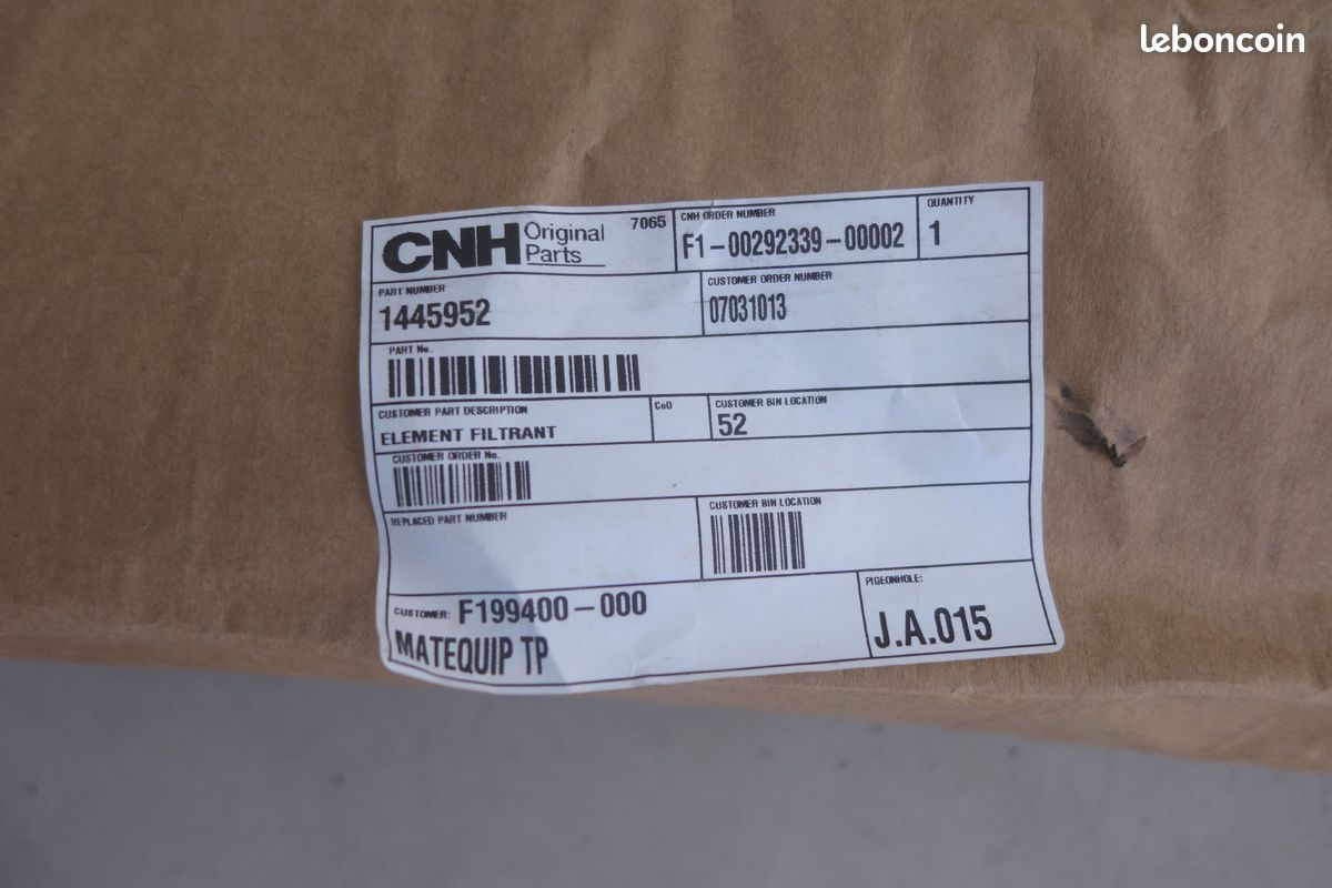 Lot de filtres d'origine CASE / CNH Industrial pour engins TP, agricoles et industriels – Neufs (image 11)