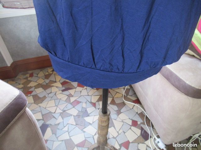 Tee shirt (image 2)