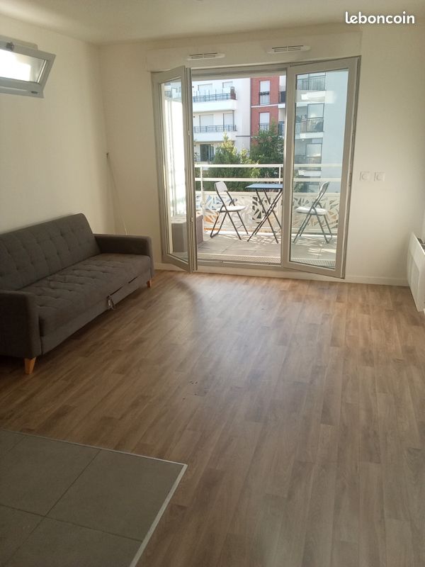 Appartement 1 pièce 62 m² · à Fontenay-sous-Bois · 62 m² · 750 €