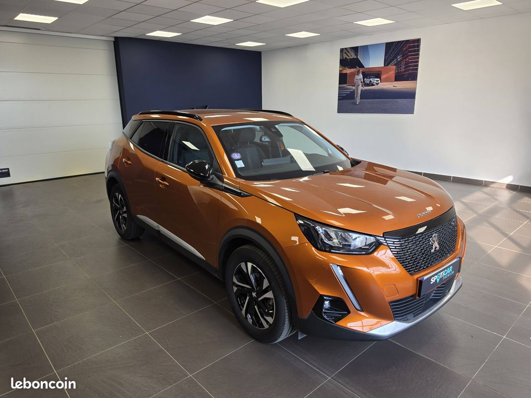 PEUGEOT 2008 PureTech 130 S&S EAT8 Roadtrip (image 4)