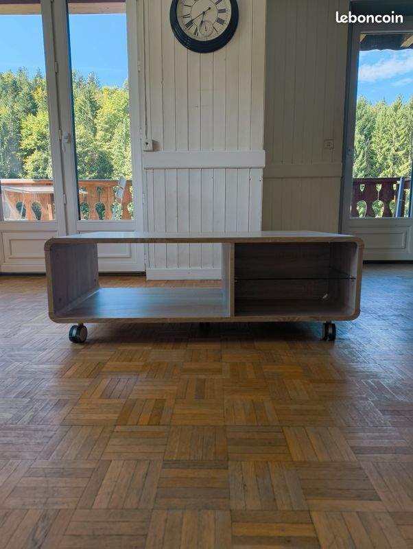 Table basse sur roulette "Helga" (image 4)