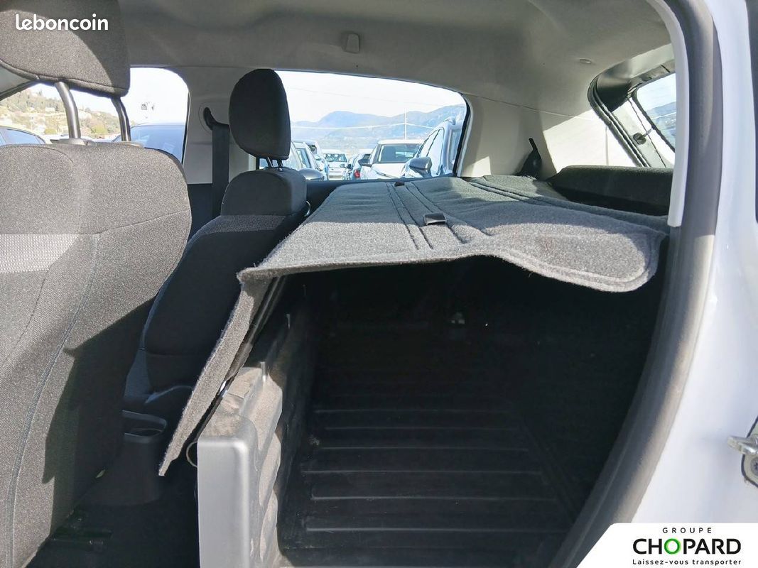 CITROEN C3 PureTech 110 S&S EAT6 Shine (image 11)