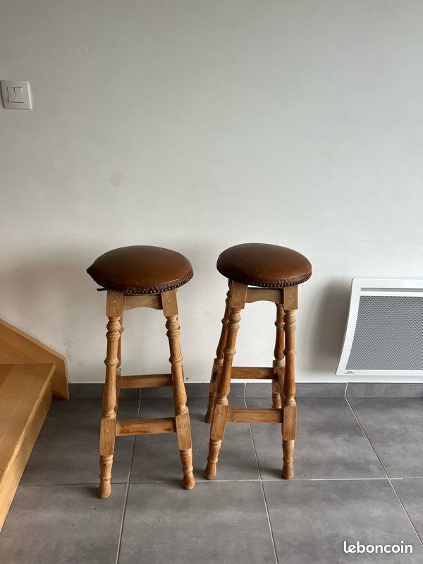 Tabouret intérieur (image 1)