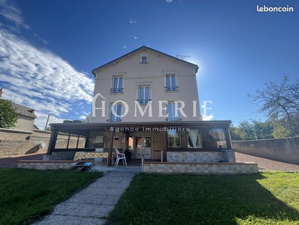 Maison 3 pièces 178 m²