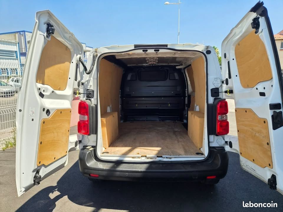 Citroen JUMPY FG M 2.0 BLUEHDI 120CH S&S DRIVER (image 9)