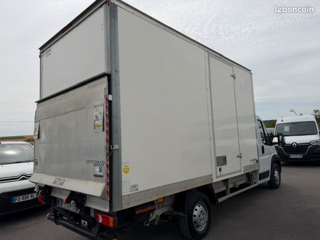 18490 HT - FIAT Ducato Maxi Caisse 20 m3 Hayon JTD 150 Pack Pro Nav 2,3 L - 06/2019 - 86000 kms (image 3)