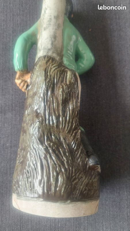 Bouteille vide céramique vintage footballeur joueur maillot vert ASSE 70s (image 11)