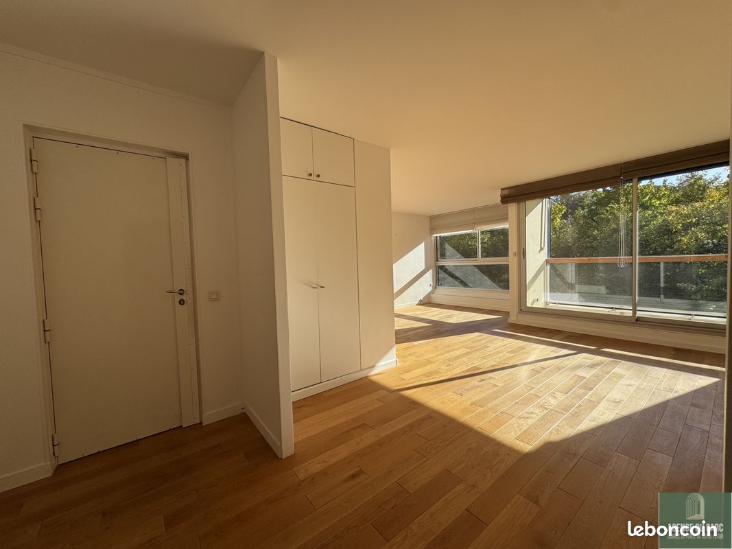 Appartement 4 pièces 82 m² · à Ville-d'Avray · 82 m² · 1 700 €/mois