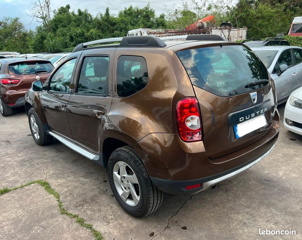 Dacia Duster 1,5L DCI 4X4 110Ch Int. Cuir (image 2)