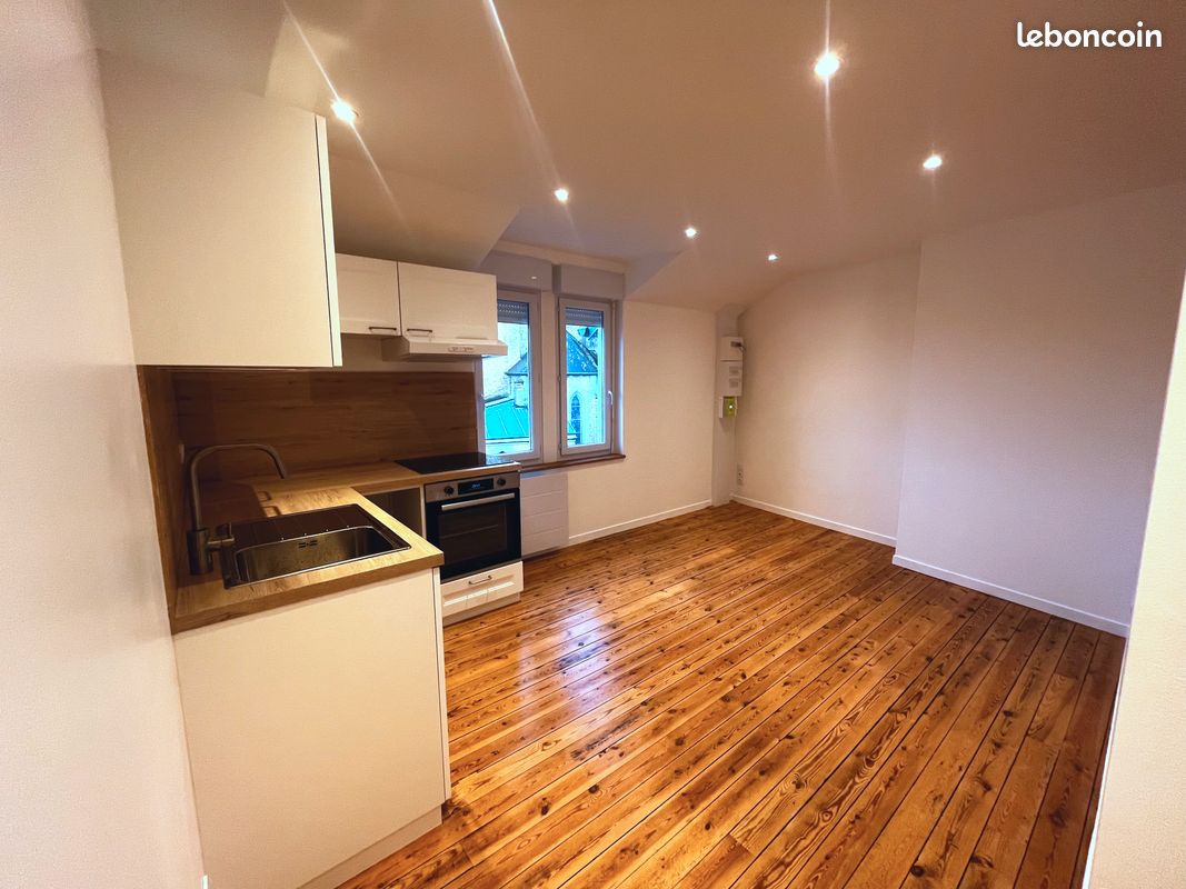 Appartement 2 pièces 34 m² · à La Haye-Pesnel · 34 m² · 470 €