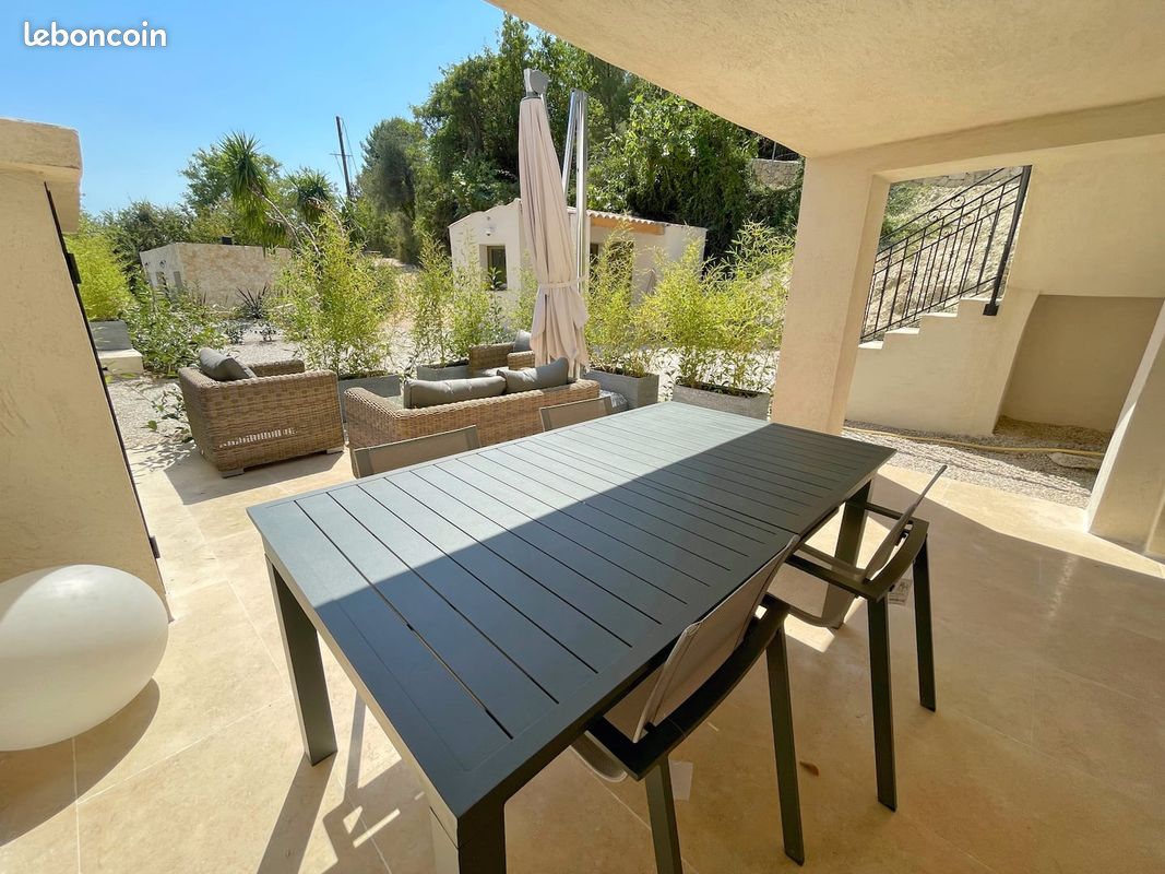 Appartement 3 pièces 52 m² · à Cagnes-sur-Mer · 52 m² · 2 350 €/mois