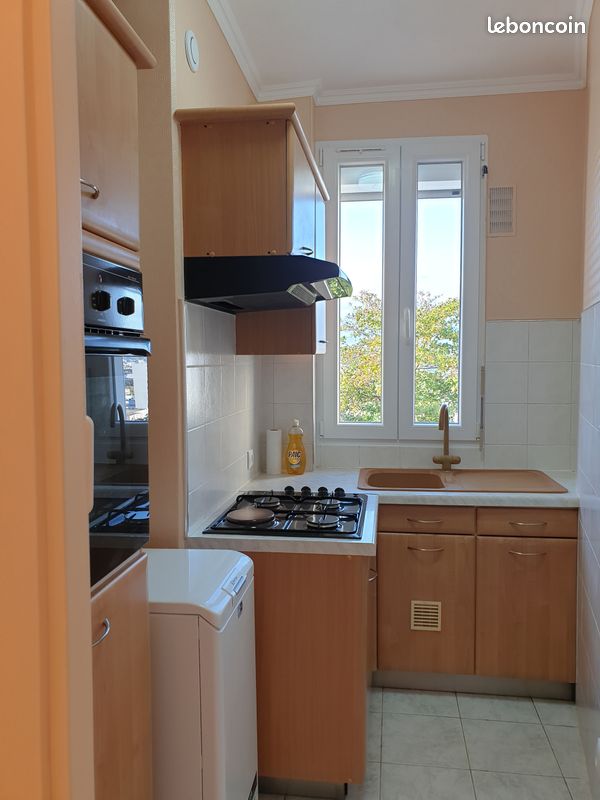 Appartement 1 pièce 19 m² · à Issy-les-Moulineaux · 19 m² · 192 000 €