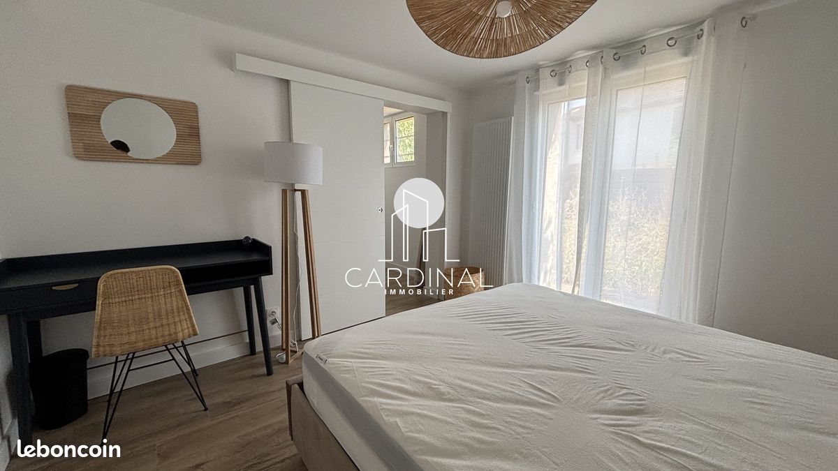 Appartement 1 pièce 10 m² · à Saint-Apollinaire · 10 m² · 500 €