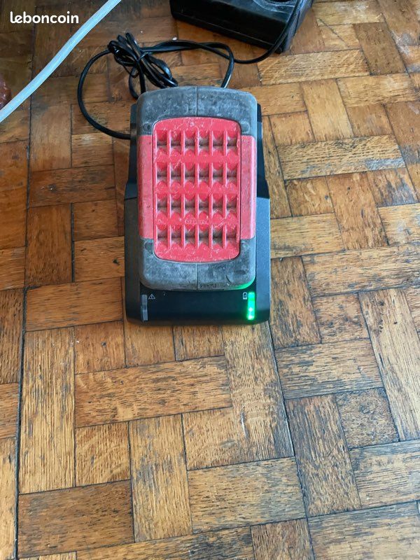 Chargeur et batterie bosch 36v - Bricolage Chargeur et batterie bosch 36v - Bricolage