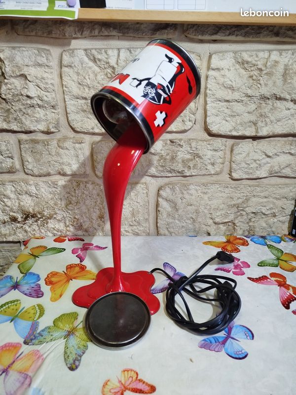 Lampe ( design ) curiosité pot de peinture renversé (image 2)