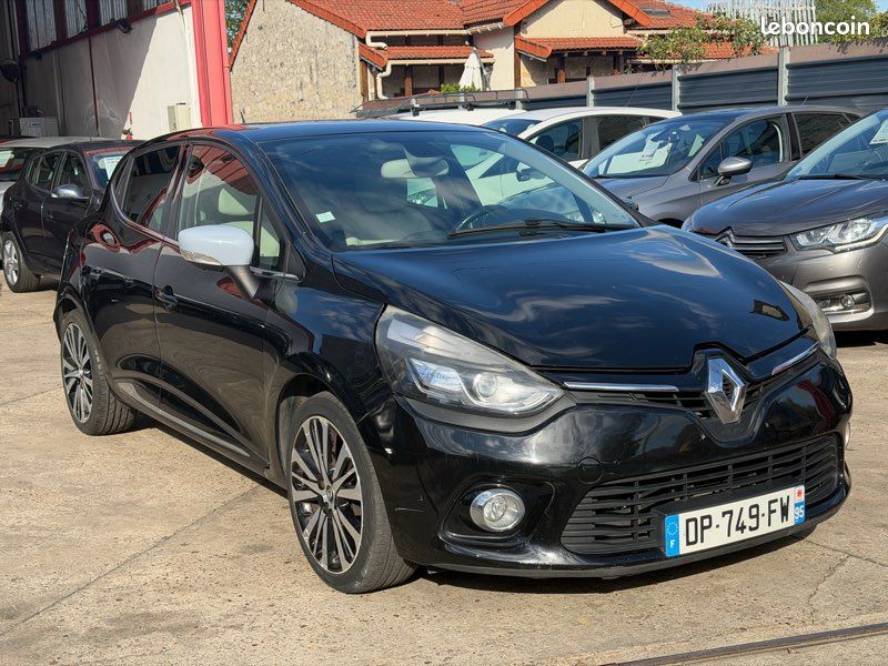 Renault clio iv (2) 1.2 tce 120 energy initiale paris edc (image 2)