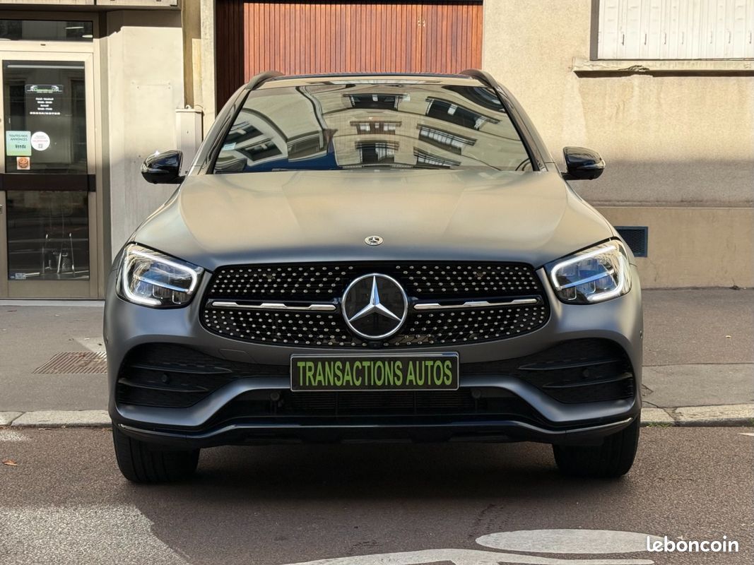 MERCEDES GLC 300 e 9G-Tronic 4Matic AMG Line 320 ch HYBRID TOIT OUVRANT entretien 100% Mercedes garantie Mercedes (image 3)