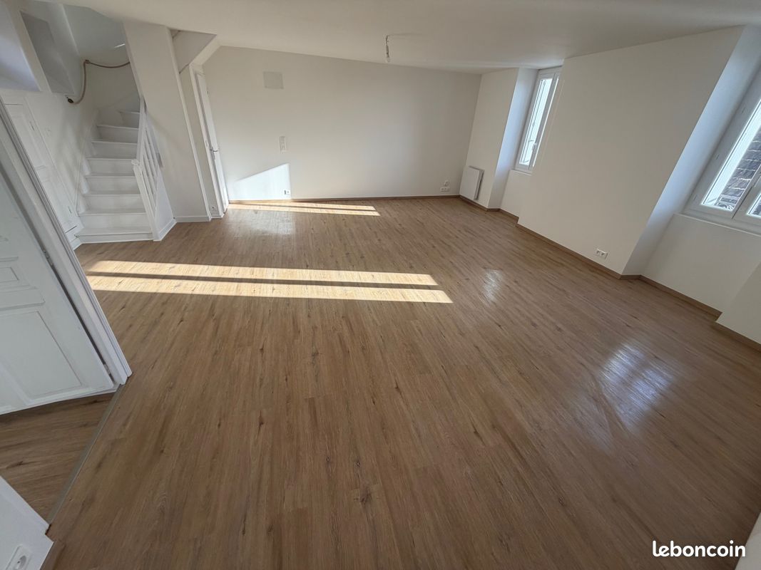 Appartement 3 pièces 74 m² · à Saint-Rabier · 74 m² · 790 €/mois