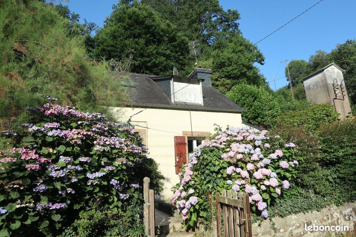 Maison 3 pièces 45 m² · à Pont-de-Buis-lès-Quimerch · 45 m² · 37 400 €