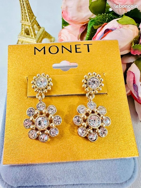 Boucles D’oreilles MONET Dorées - Occasion - Élégant Et Vintage