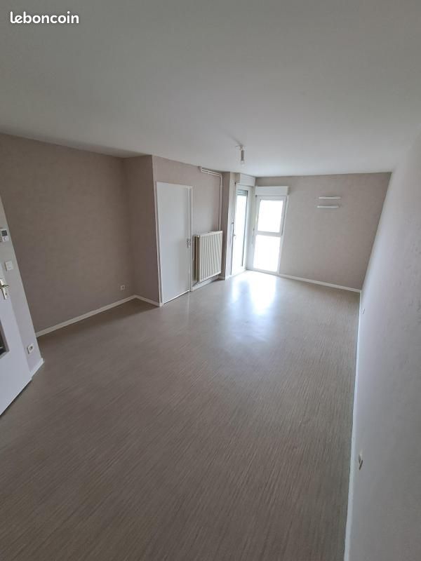 Appartement 4 pièces 92 m² · à Reims · 92 m² · 805 €/mois