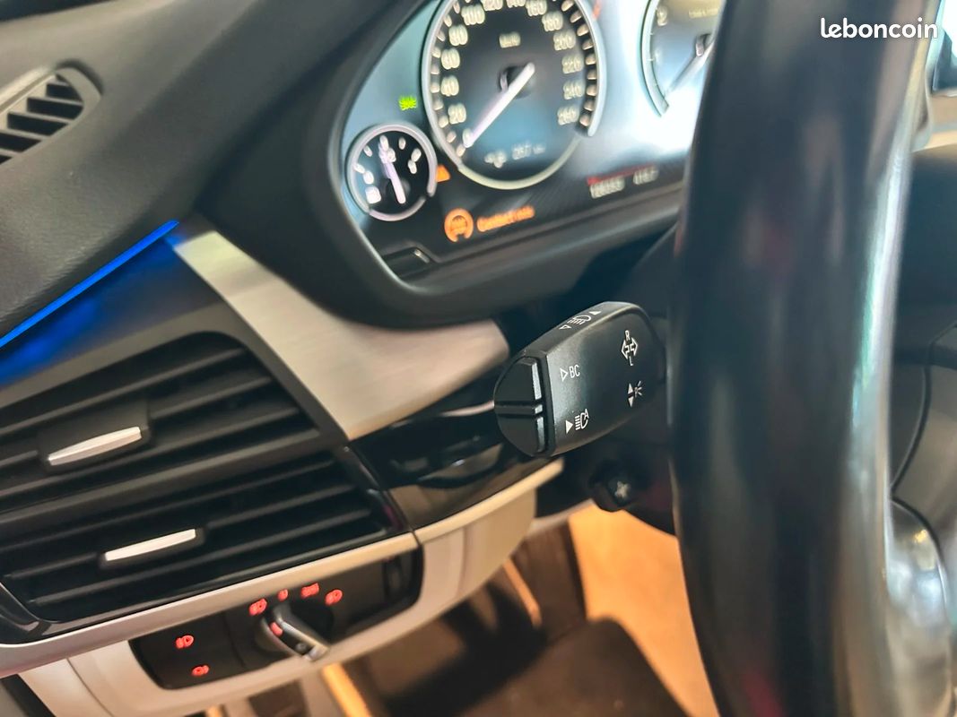 BMW X5 F15 xDrive40e 313 ch BVA8 Pack M - Caméra 360° / Apple Carplay / Toit Ouvrant (image 20)