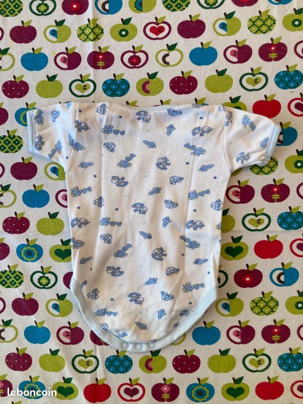 Lot de 2 Bodies Taille 0-3 mois (image 2)