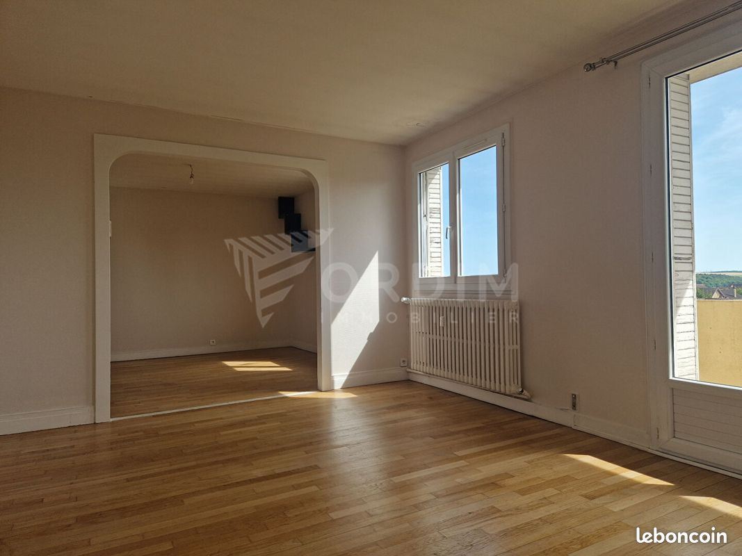 Appartement 2 pièces 71 m² · à Auxerre · 71 m² · 650 €/mois