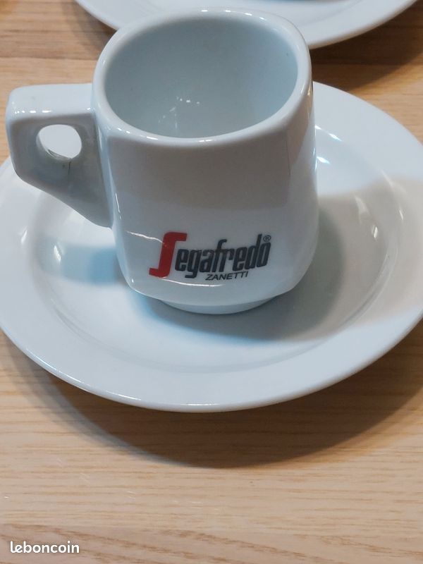 Ensemble de deux tasses à expresso vintage Segafredo Zanetti - France