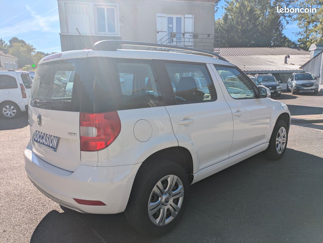 Skoda yeti 2.0 tdi 110 greentec business 4x2 (image 5)