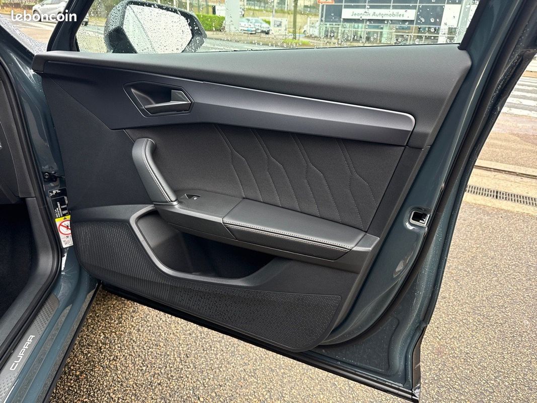 CUPRA Formentor 1.5 eTSI Hybrid 150 ch DSG7 V (image 28)
