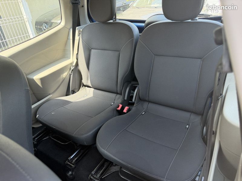Renault TWINGO II 1.2 16V 75CH DYNAMIQUE (image 6)