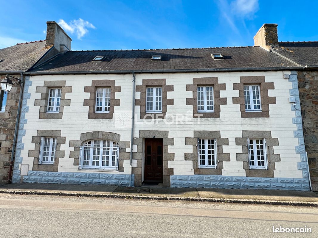 Maison 5 pièces 143 m² · à Pleubian · 143 m² · 62 000 €