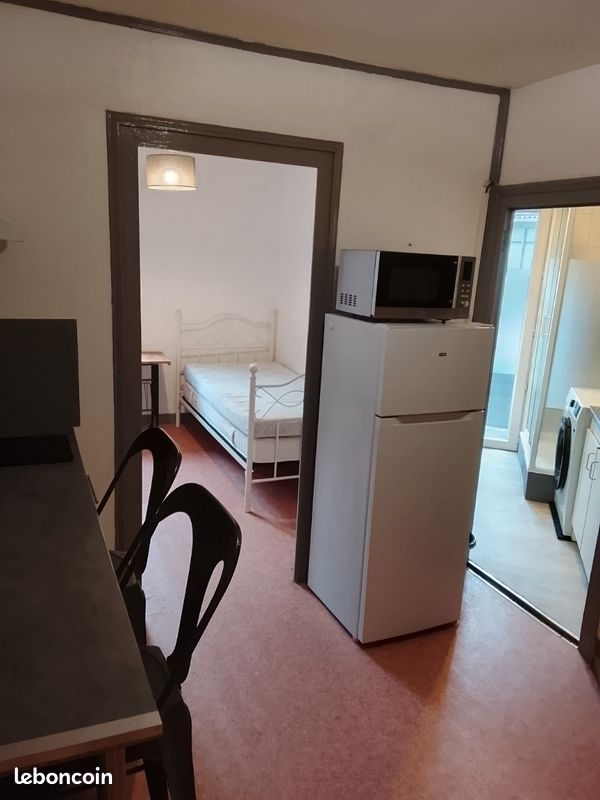 Appartement 2 pièces 27 m² · à Fontenay-le-Comte · 27 m² · 560 €/mois