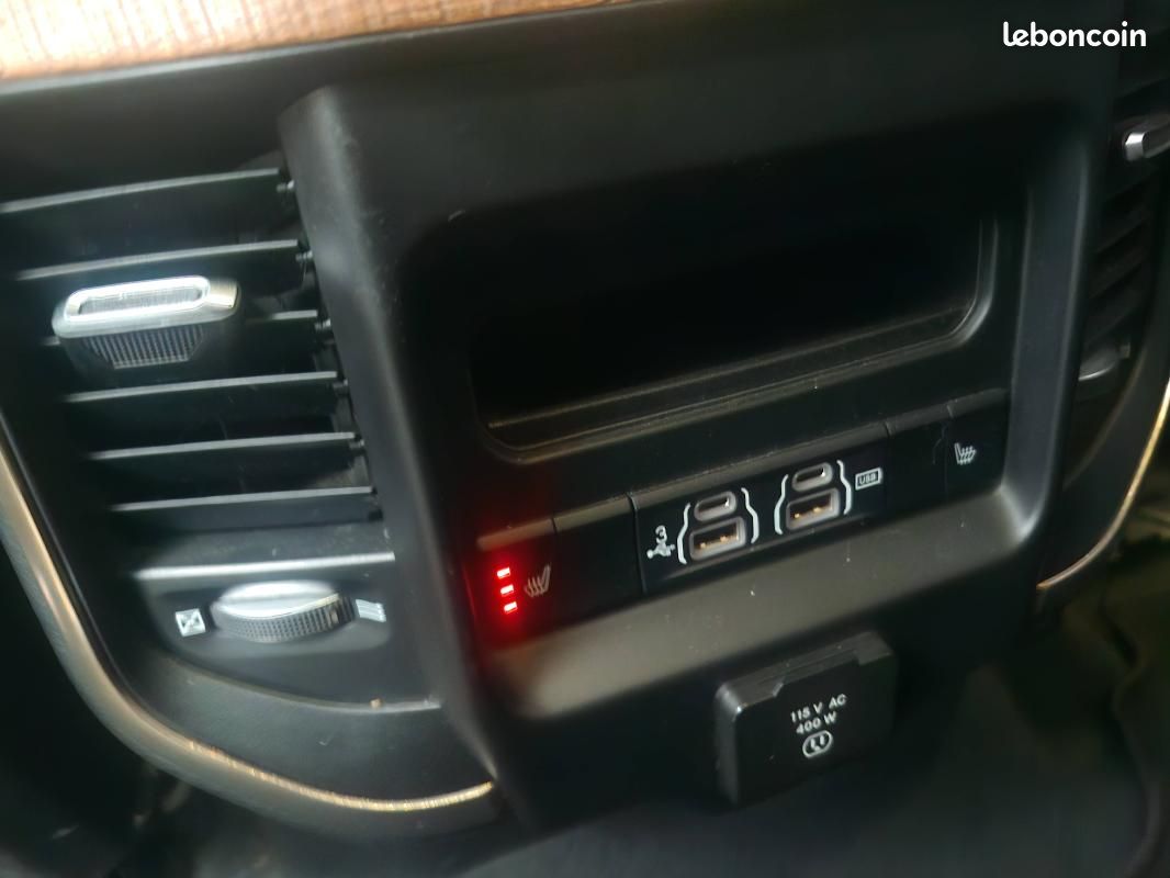 Dodge Ram 1500 LARAMIE LONGHORN EDITION (image 20)