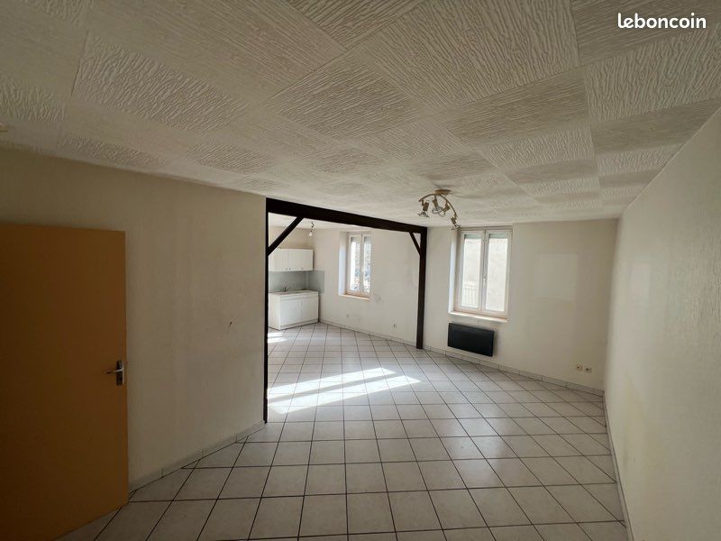 Appartement 2 pièces 50 m² · à Saint-Sorlin-en-Valloire · 50 m² · 520 €/mois