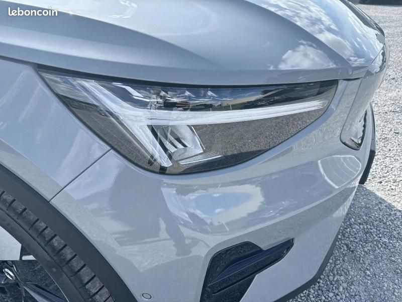 Volvo EX40 Single Extended Range 252ch Plus (image 7)