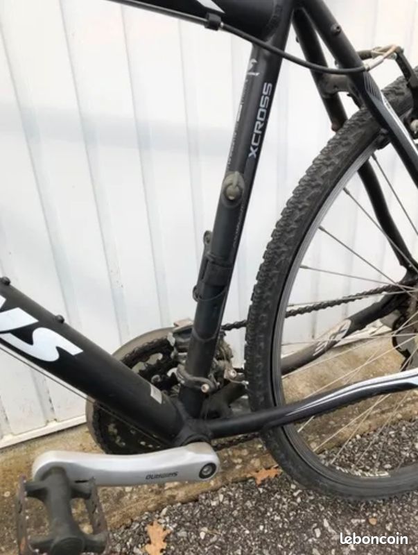 Vélo de marque Stevens (image 9)