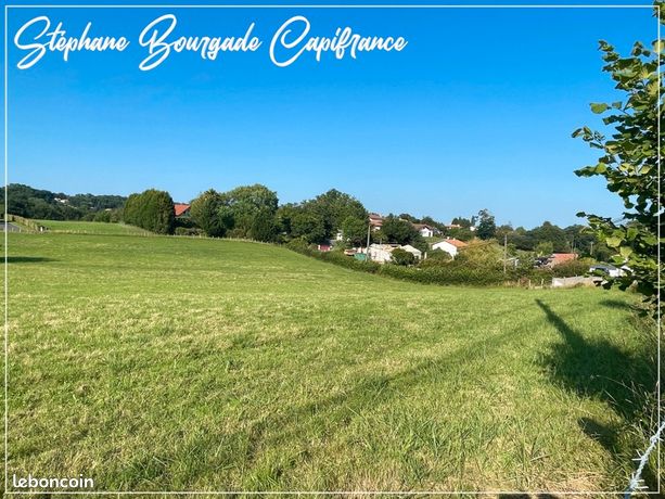 Terrain 2 500 m² Mouguerre