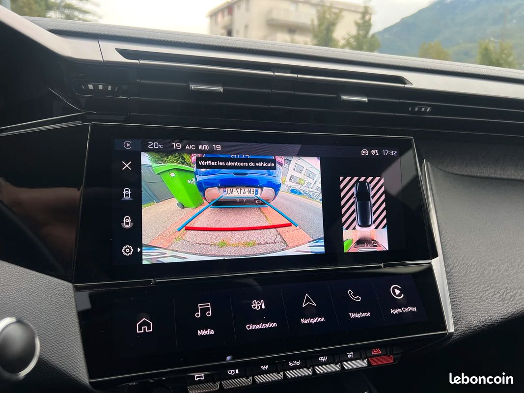 Peugeot 308 1,5 BLUE HDI 130 ALLURE CARPLAY - CAMÉRA 360 - ACC - LED (image 35)