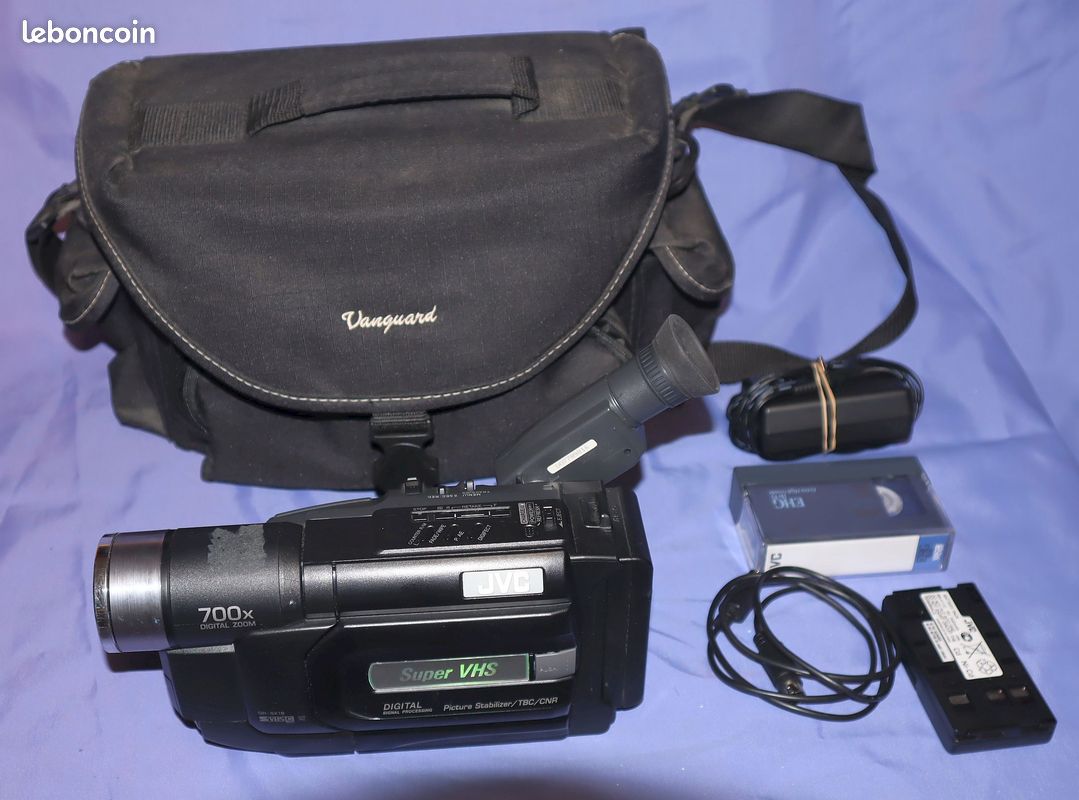 Videocamera JVC GR-SX18 VHS-C &ndash; Portatile, Usata, Con Garanzia 6 Mesi