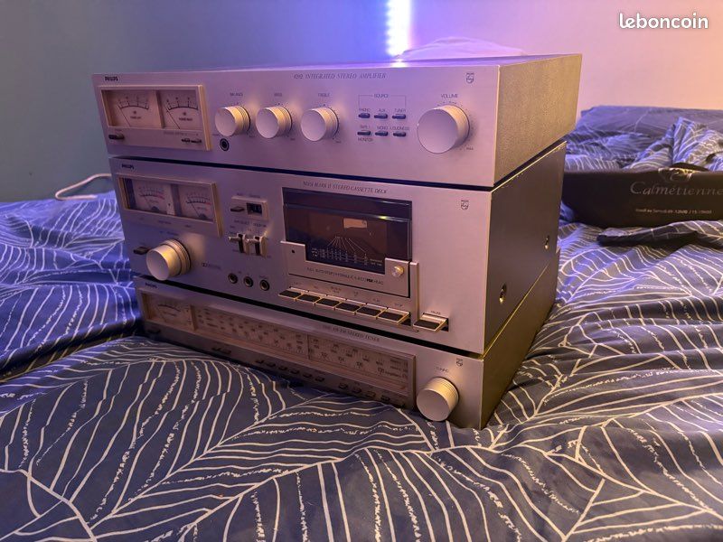 DUAL Platine Vinyle sur Pied Vintage Bluetooth Entrant/sortant avec Haut parleurs intégrées