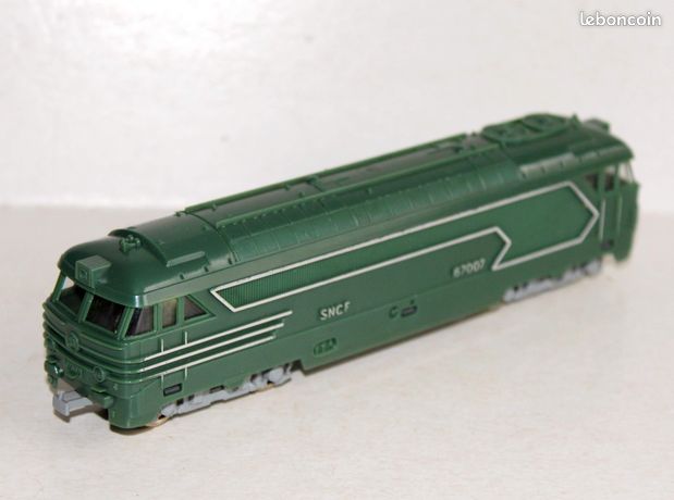 FOBBI COFFRET EURO Transit HO Locomotive SNCF 67007 Wagon Rail Transformateur EUR 29,99 - FR