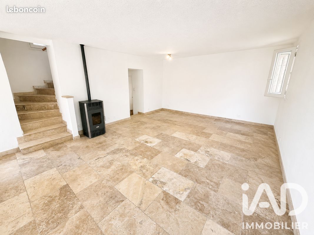 Maison 5 pièces 114 m² · à Pierrevert · 114 m² · 234 000 €